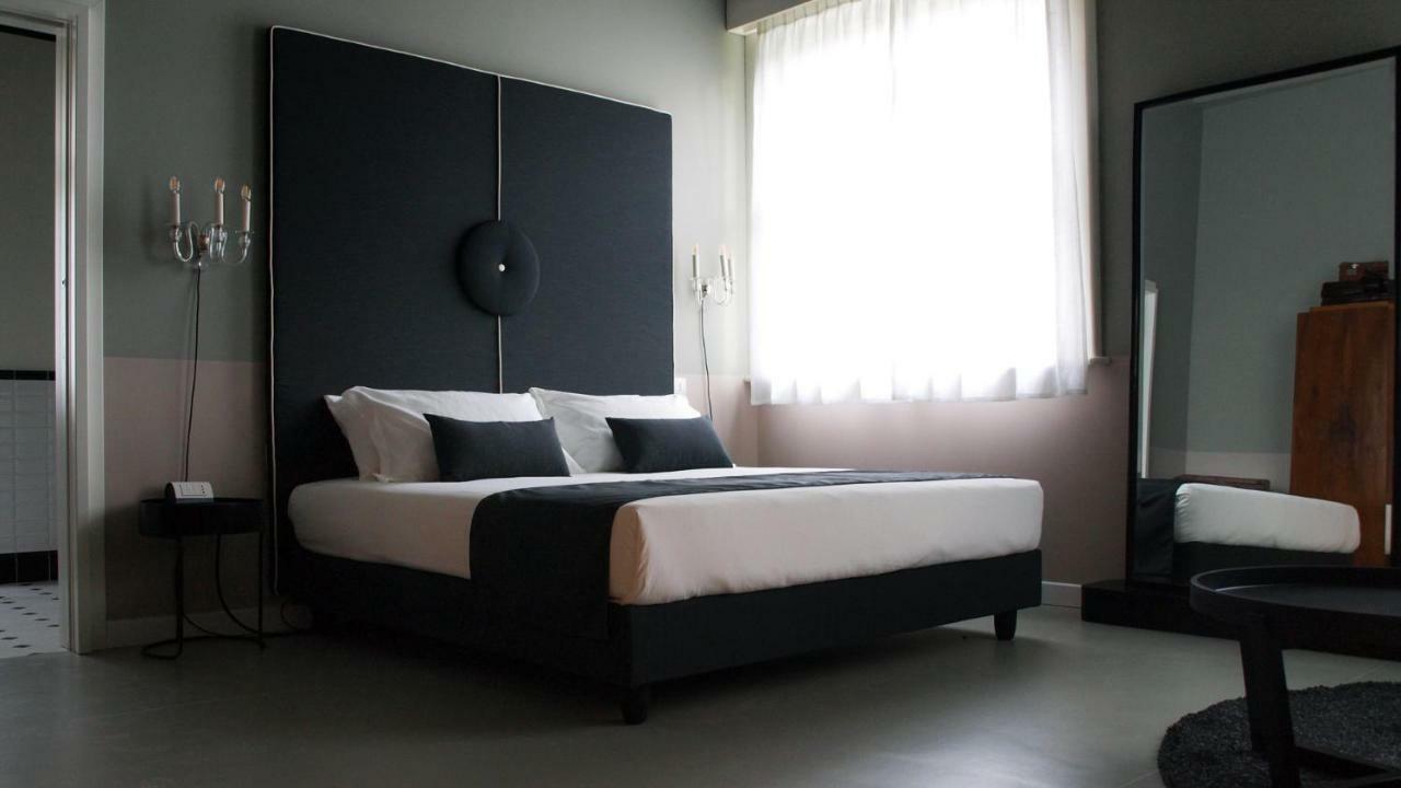 Villa Gotti Charming Rooms โบโลญญา ภายนอก รูปภาพ
