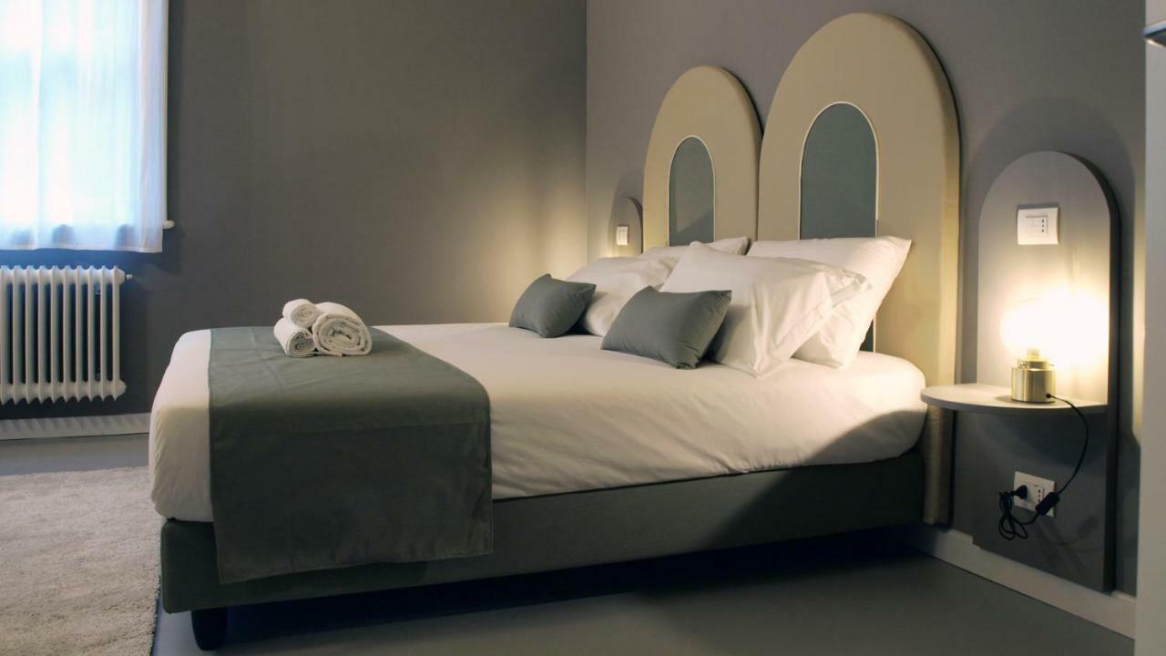 Villa Gotti Charming Rooms โบโลญญา ภายนอก รูปภาพ